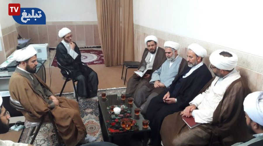 توانمندی های فضلای جوان و طلاب حوزه علمیه، با آموزش های کاربردی به فعلیت می رسد